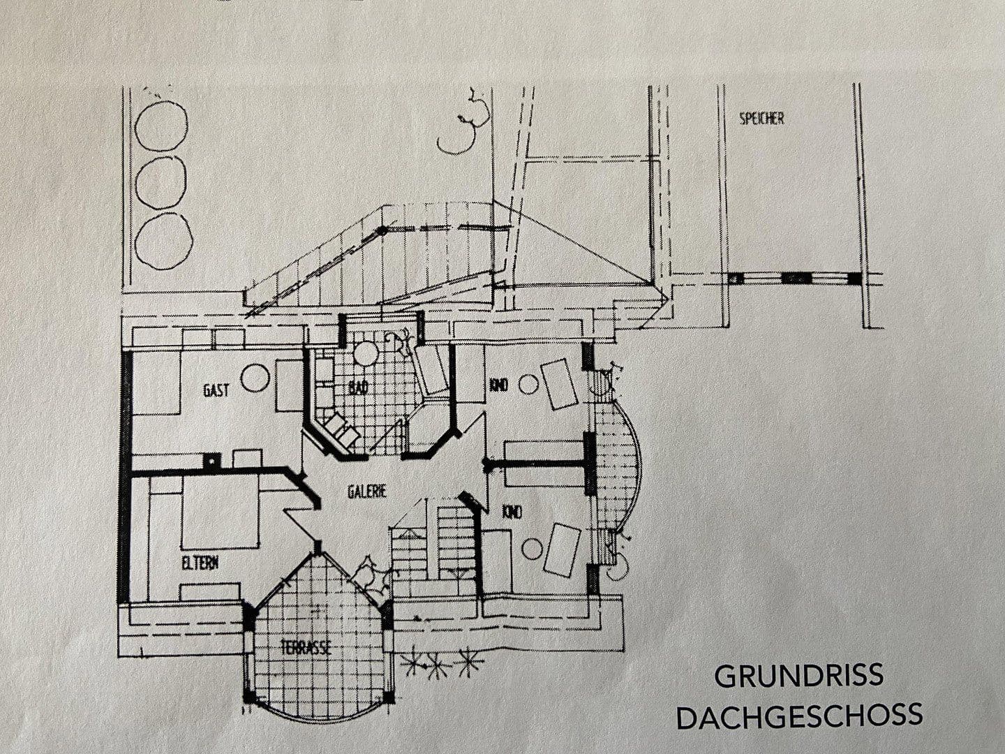 Prodej domu 160 m², pozemek 500 m², Lindengrabenstrasse 28, Lahr/Schwarzwald, Bádensko-Württembersko Prodej domu 160 m², pozemek 500 m², Lindengrabenstrasse 28, Lahr/Schwarzwald, Bádensko-Württembersko