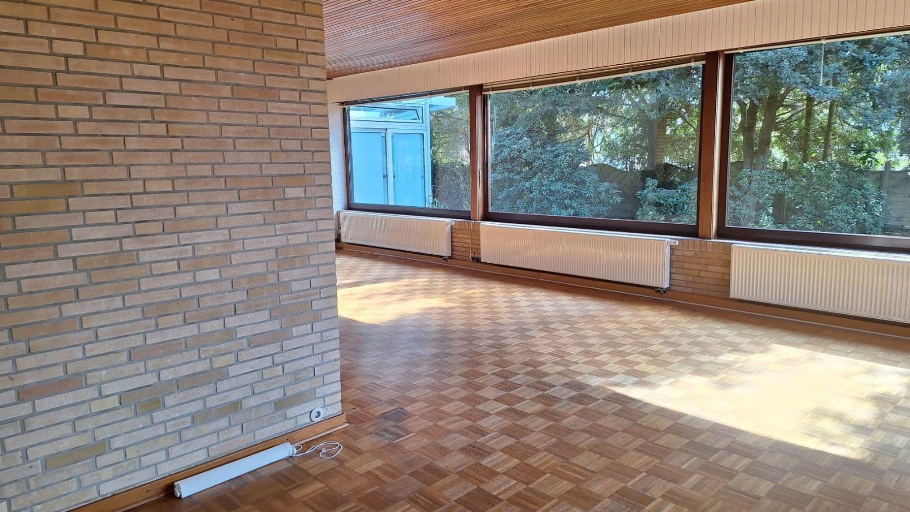 Prodej domu 204 m², pozemek 914 m², Wilhelmshaven, Dolní Sasko Prodej domu 204 m², pozemek 914 m², Wilhelmshaven, Dolní Sasko