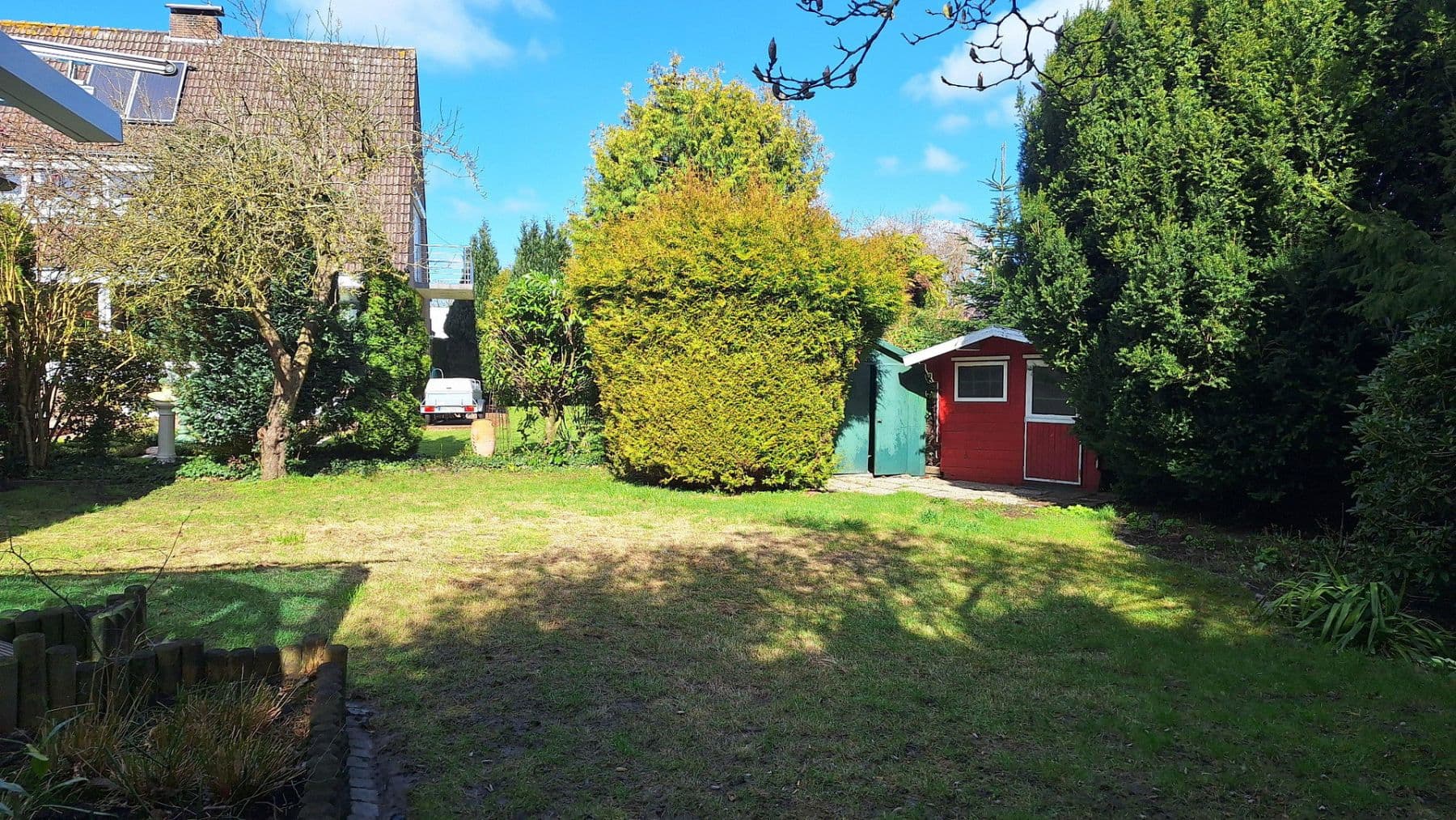 Prodej domu 204 m², pozemek 914 m², Wilhelmshaven, Dolní Sasko Prodej domu 204 m², pozemek 914 m², Wilhelmshaven, Dolní Sasko