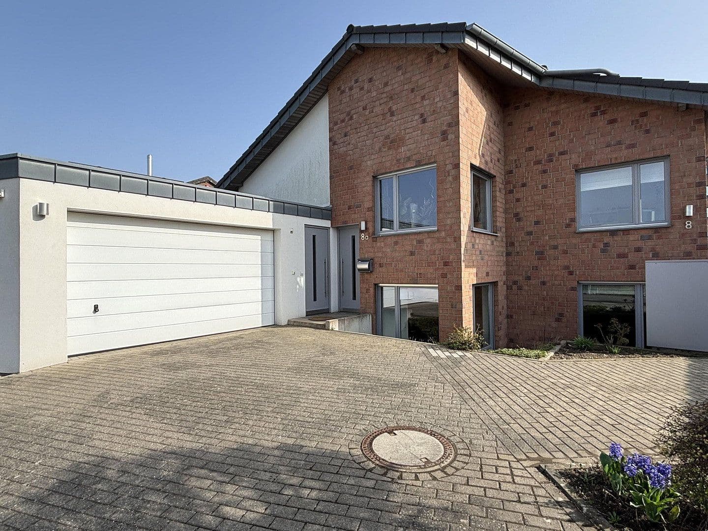 Prodej domu 339 m², pozemek 974 m², Wassenberg, Severní Porýní-Vestfálsko Prodej domu 339 m², pozemek 974 m², Wassenberg, Severní Porýní-Vestfálsko