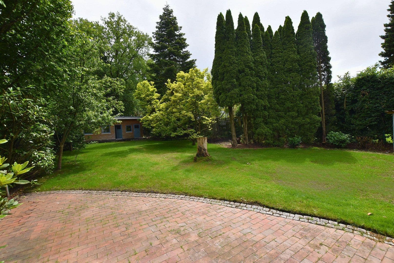 Prodej domu 427 m², pozemek 1.509 m², Hamburg, Hamburg Prodej domu 427 m², pozemek 1.509 m², Hamburg, Hamburg