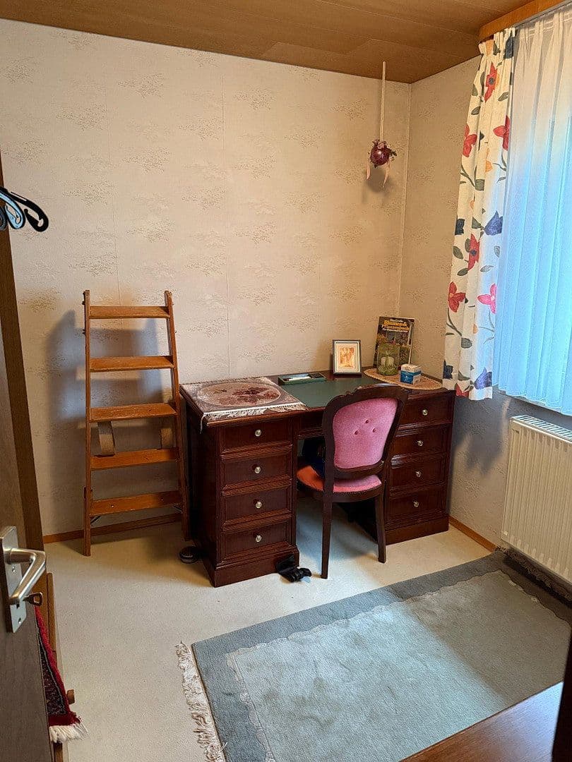 Prodej domu 96 m², pozemek 1.089 m², Zillhauserlandstraße 9, Balingen, Bádensko-Württembersko Prodej domu 96 m², pozemek 1.089 m², Zillhauserlandstraße 9, Balingen, Bádensko-Württembersko