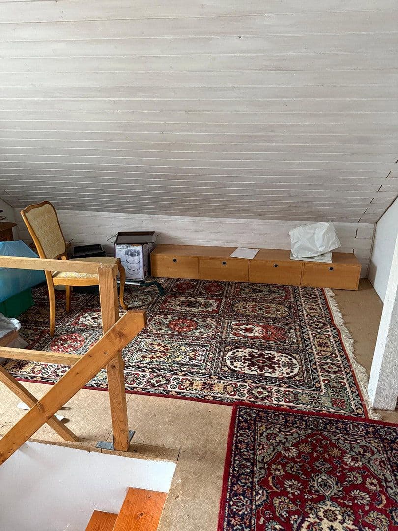 Prodej domu 96 m², pozemek 1.089 m², Zillhauserlandstraße 9, Balingen, Bádensko-Württembersko Prodej domu 96 m², pozemek 1.089 m², Zillhauserlandstraße 9, Balingen, Bádensko-Württembersko