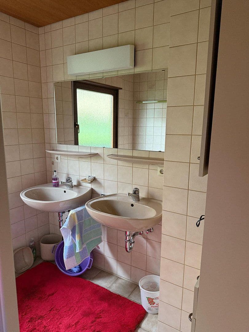 Prodej domu 96 m², pozemek 1.089 m², Zillhauserlandstraße 9, Balingen, Bádensko-Württembersko Prodej domu 96 m², pozemek 1.089 m², Zillhauserlandstraße 9, Balingen, Bádensko-Württembersko