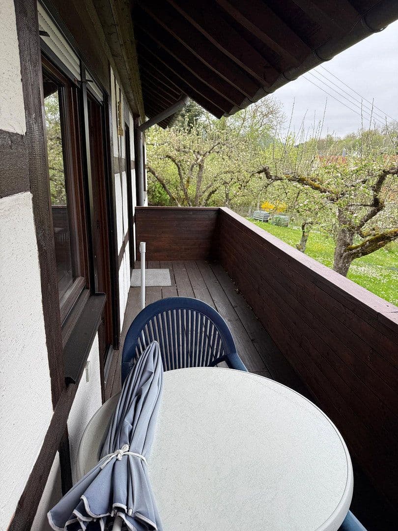 Prodej domu 96 m², pozemek 1.089 m², Zillhauserlandstraße 9, Balingen, Bádensko-Württembersko Prodej domu 96 m², pozemek 1.089 m², Zillhauserlandstraße 9, Balingen, Bádensko-Württembersko