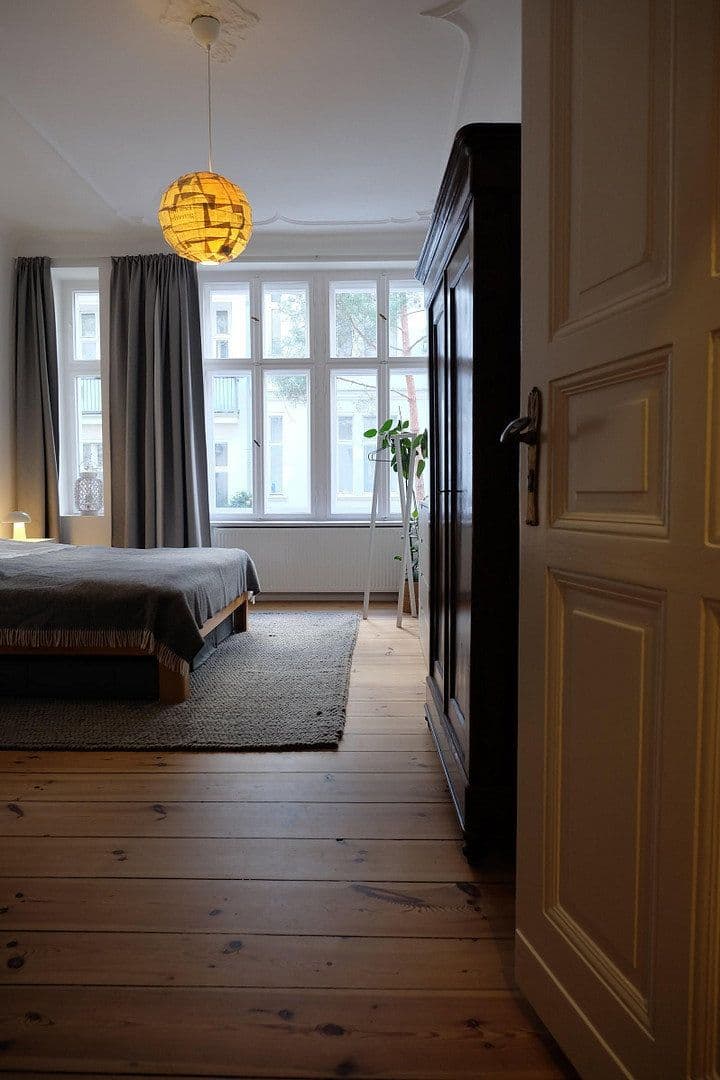 Prodej bytu 4+1 130 m², Berlin, Berlín Prodej bytu 4+1 130 m², Berlin, Berlín