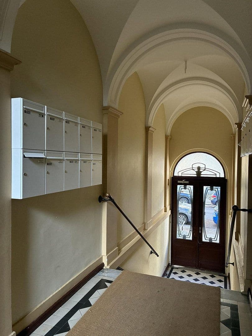 Prodej bytu 4+1 130 m², Berlin, Berlín Prodej bytu 4+1 130 m², Berlin, Berlín