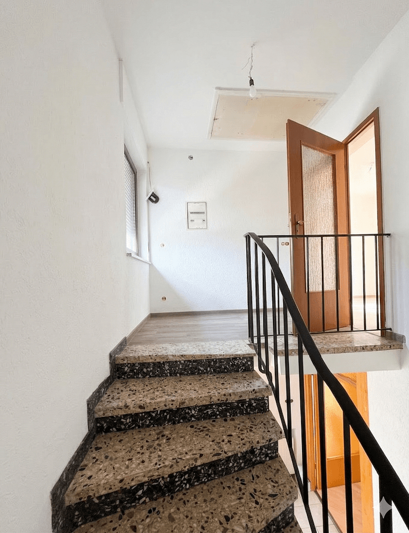 Prodej domu 145 m², pozemek 329 m², Rüsselsheim am Main, Hessen Prodej domu 145 m², pozemek 329 m², Rüsselsheim am Main, Hessen