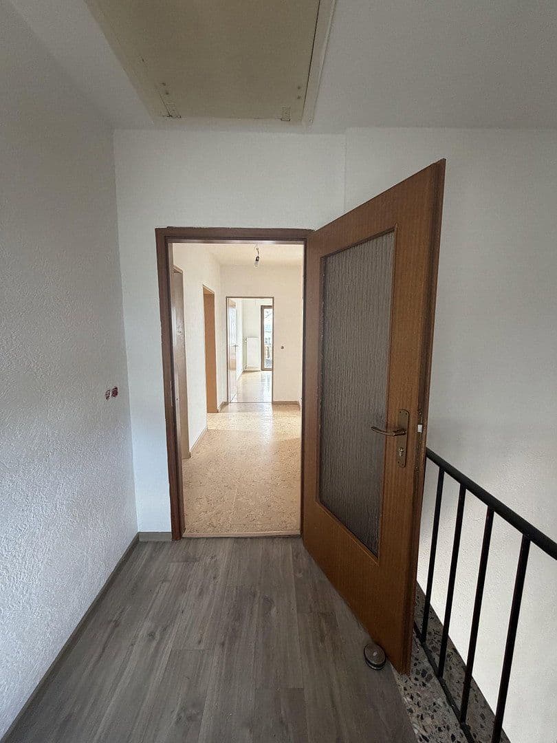 Prodej domu 145 m², pozemek 329 m², Rüsselsheim am Main, Hessen Prodej domu 145 m², pozemek 329 m², Rüsselsheim am Main, Hessen