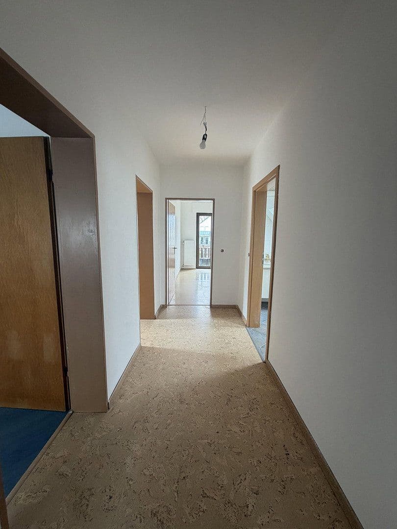 Prodej domu 145 m², pozemek 329 m², Rüsselsheim am Main, Hessen Prodej domu 145 m², pozemek 329 m², Rüsselsheim am Main, Hessen