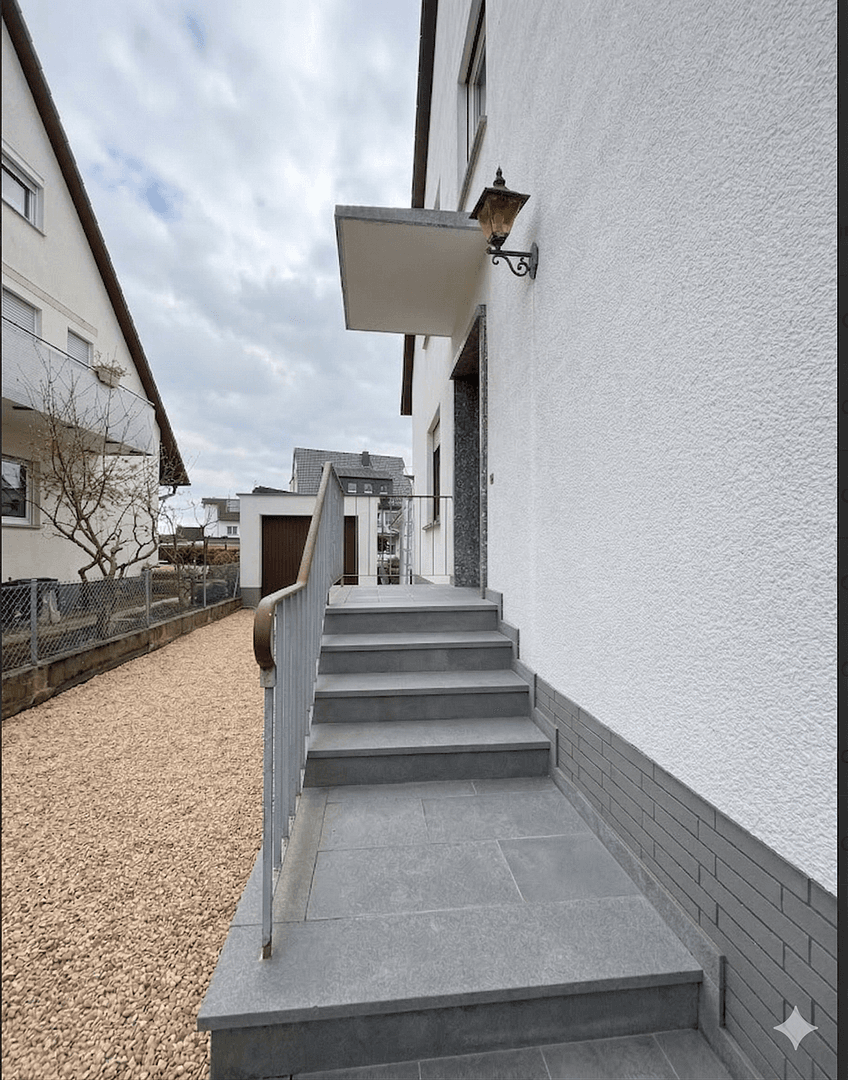 Prodej domu 145 m², pozemek 329 m², Rüsselsheim am Main, Hessen Prodej domu 145 m², pozemek 329 m², Rüsselsheim am Main, Hessen