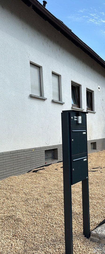 Prodej domu 145 m², pozemek 329 m², Rüsselsheim am Main, Hessen Prodej domu 145 m², pozemek 329 m², Rüsselsheim am Main, Hessen