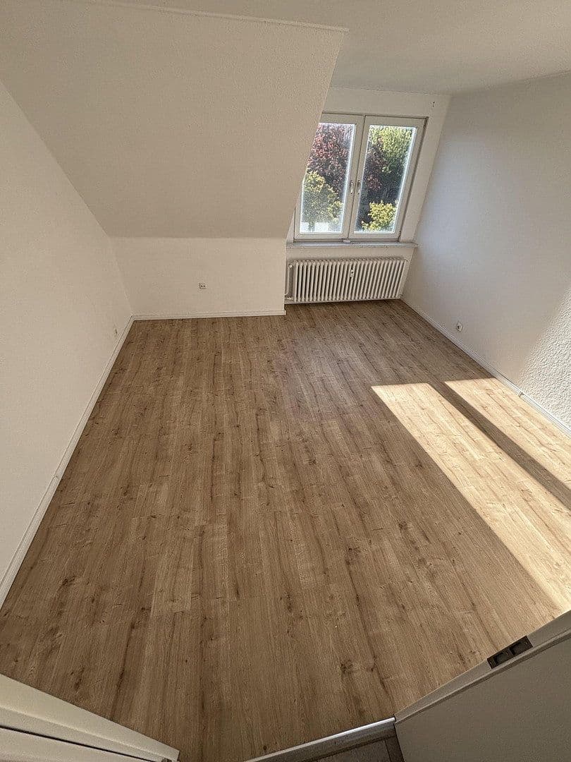 Prodej bytu 4+1 95 m², Nelkenstrasse 9, Stadthagen, Dolní Sasko Prodej bytu 4+1 95 m², Nelkenstrasse 9, Stadthagen, Dolní Sasko
