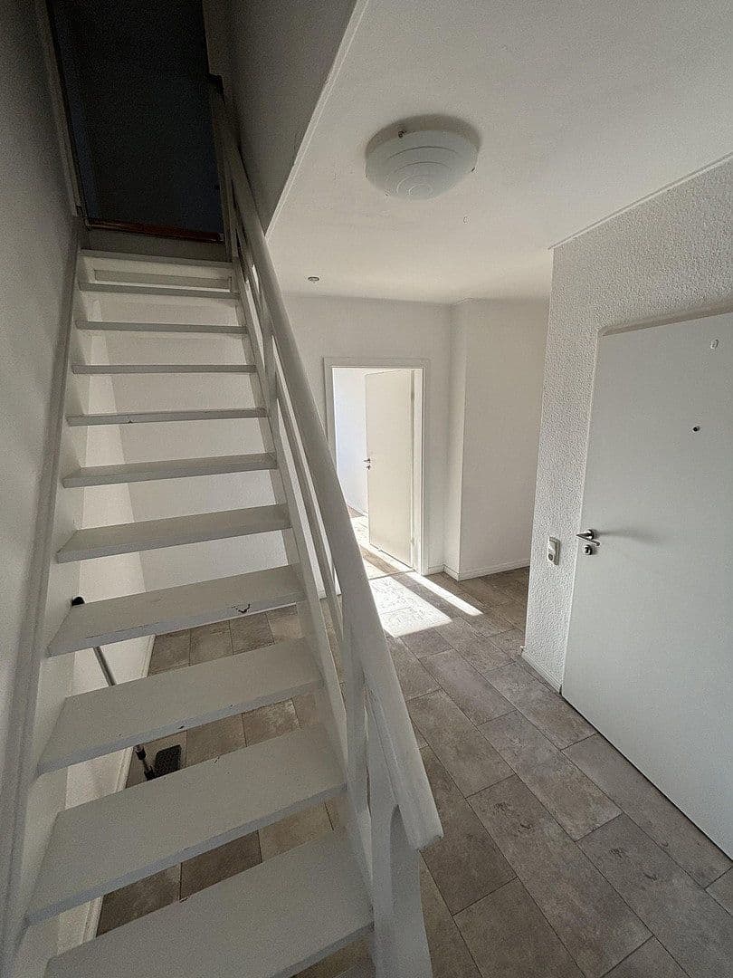 Prodej bytu 4+1 95 m², Nelkenstrasse 9, Stadthagen, Dolní Sasko Prodej bytu 4+1 95 m², Nelkenstrasse 9, Stadthagen, Dolní Sasko