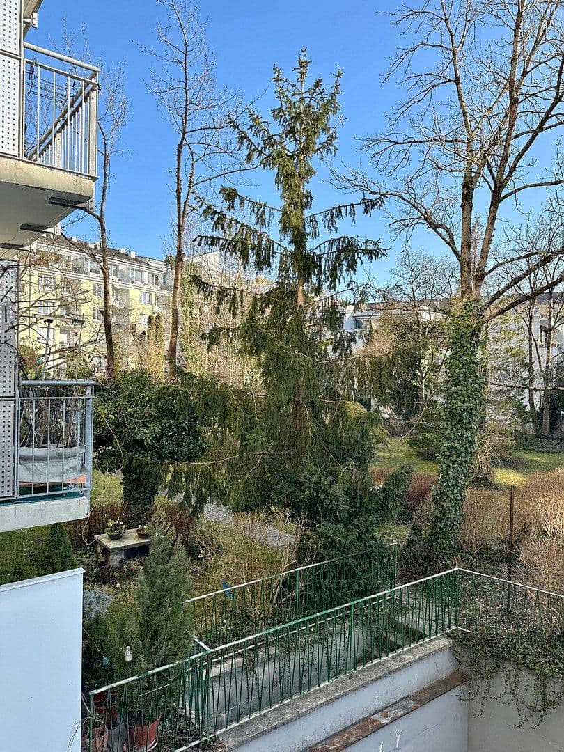 Pronájem bytu 1+1 80 m², Hörwarthstr, München, Bavorsko Pronájem bytu 1+1 80 m², Hörwarthstr, München, Bavorsko