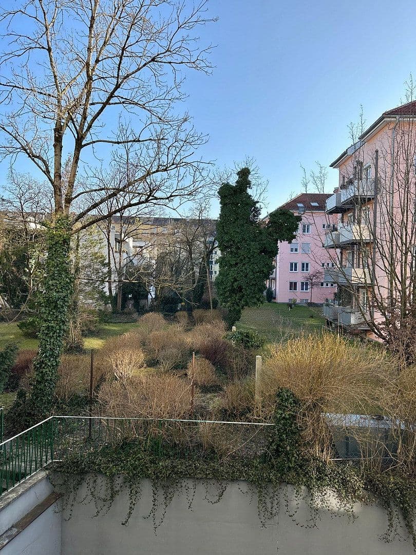 Pronájem bytu 1+1 80 m², Hörwarthstr, München, Bavorsko Pronájem bytu 1+1 80 m², Hörwarthstr, München, Bavorsko