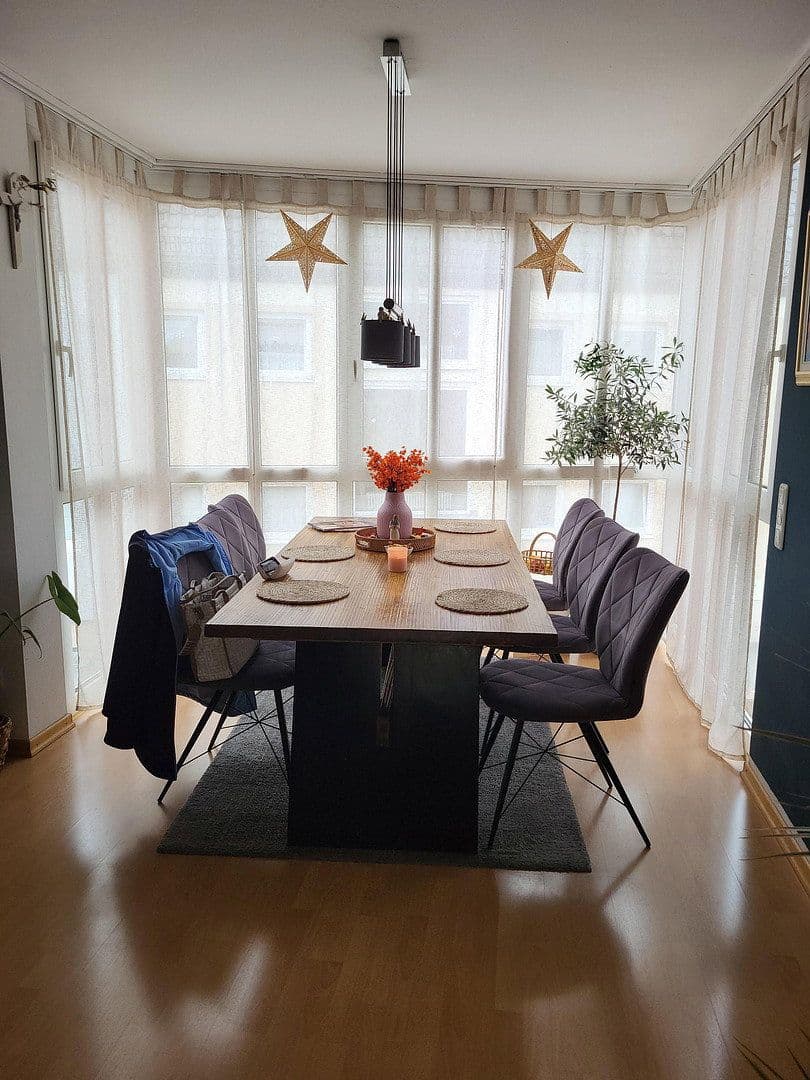 Prodej bytu 3+1 81 m², Dachau, Bavorsko Prodej bytu 3+1 81 m², Dachau, Bavorsko