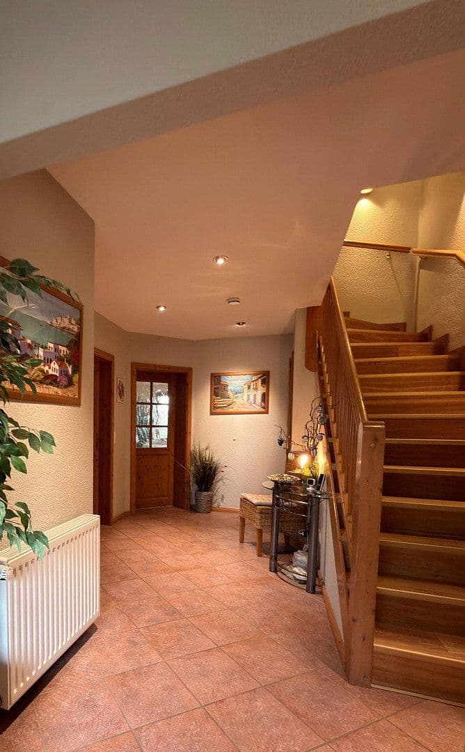 Prodej domu 156 m², pozemek 445 m², Hamburg, Hamburg Prodej domu 156 m², pozemek 445 m², Hamburg, Hamburg