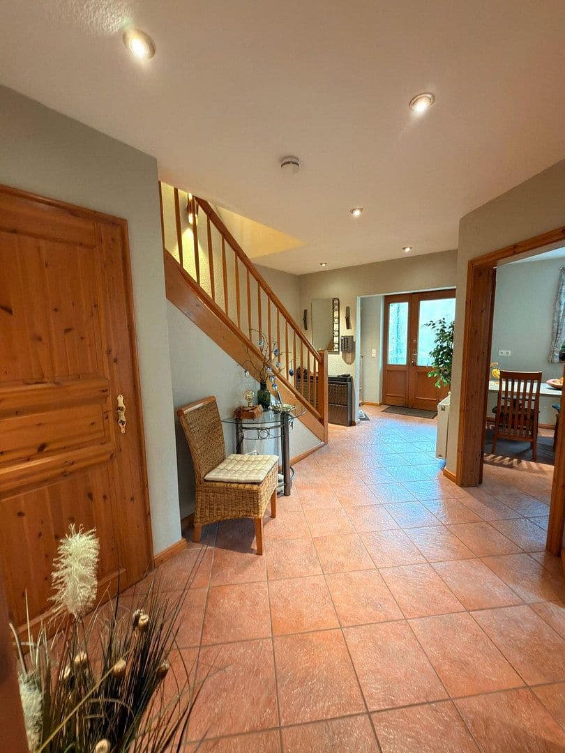 Prodej domu 156 m², pozemek 445 m², Hamburg, Hamburg Prodej domu 156 m², pozemek 445 m², Hamburg, Hamburg