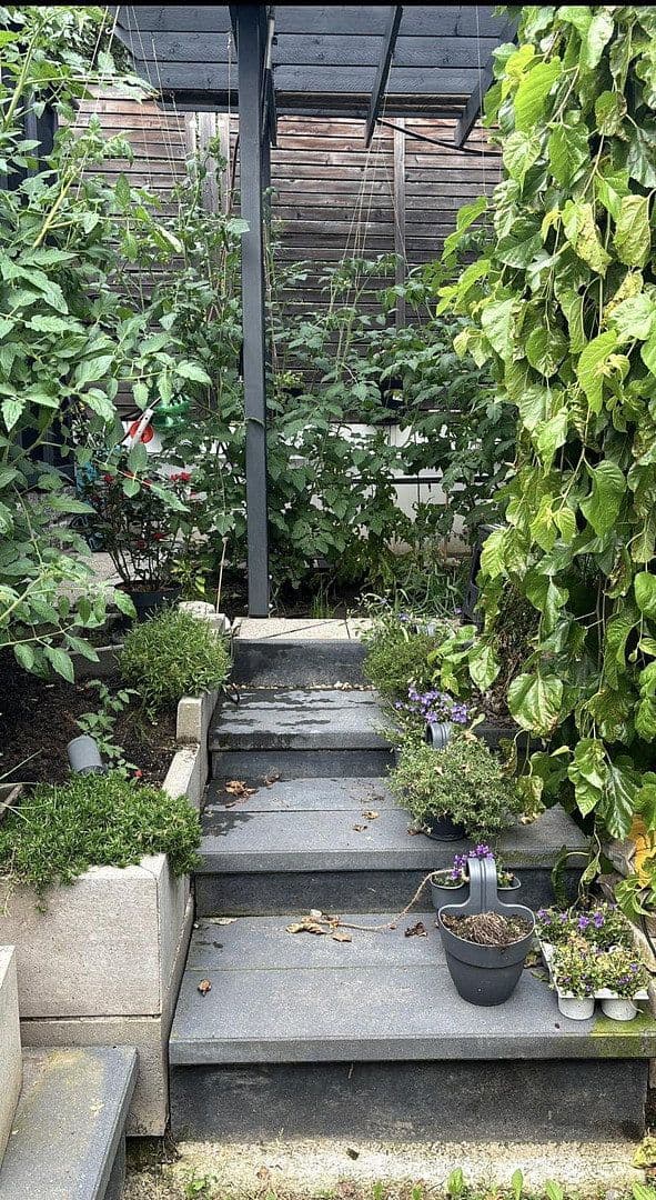 Prodej domu 110 m², pozemek 200 m², Weissach, Bádensko-Württembersko Prodej domu 110 m², pozemek 200 m², Weissach, Bádensko-Württembersko