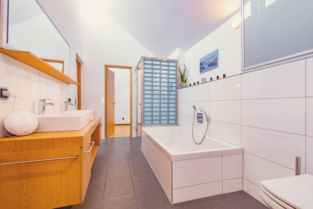 Prodej domu 146 m², pozemek 188 m², Schallstadt, Bádensko-Württembersko Prodej domu 146 m², pozemek 188 m², Schallstadt, Bádensko-Württembersko