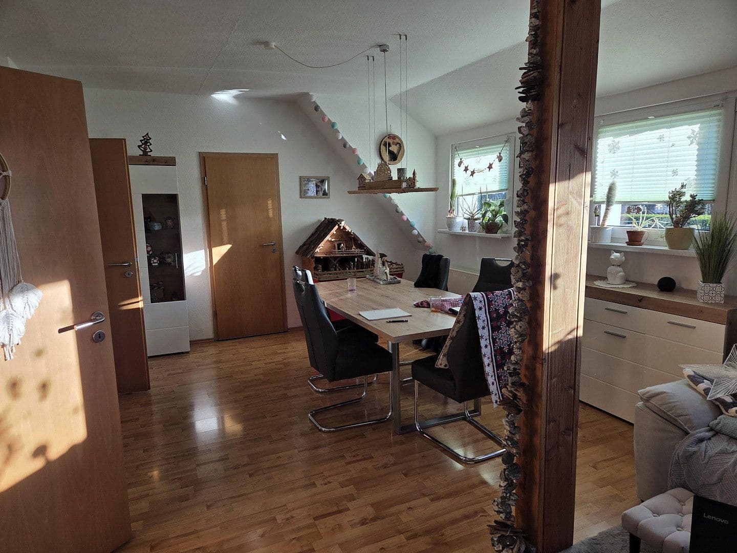 Prodej domu 185 m², pozemek 652 m², Wülfrath, Severní Porýní-Vestfálsko Prodej domu 185 m², pozemek 652 m², Wülfrath, Severní Porýní-Vestfálsko