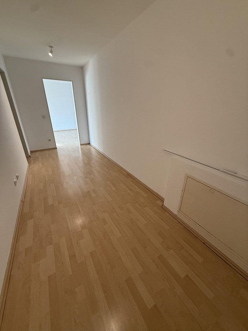 Prodej bytu 3+1 104 m², August-Hörmann-Platz 3, Gauting, Bavorsko Prodej bytu 3+1 104 m², August-Hörmann-Platz 3, Gauting, Bavorsko