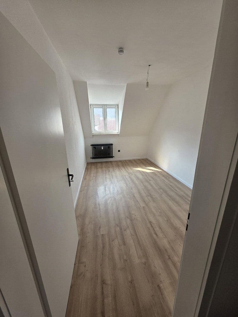 Pronájem bytu 4+1 115 m², Hauptstraße 19, Bruchweiler-Bärenbach, Porýní-Falc Pronájem bytu 4+1 115 m², Hauptstraße 19, Bruchweiler-Bärenbach, Porýní-Falc