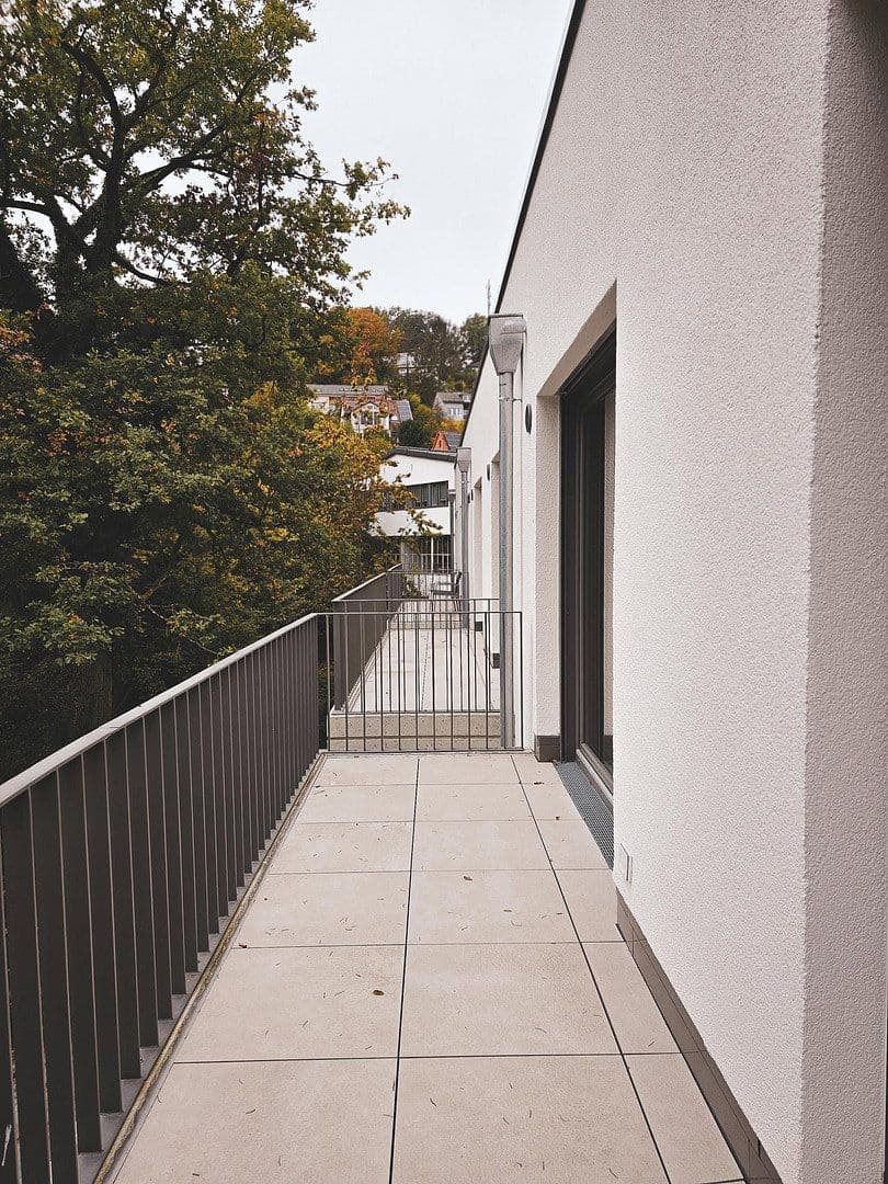 Pronájem bytu 3+1 120 m², Emil-von-Behring-Str. 1, Marburg, Hessen Pronájem bytu 3+1 120 m², Emil-von-Behring-Str. 1, Marburg, Hessen