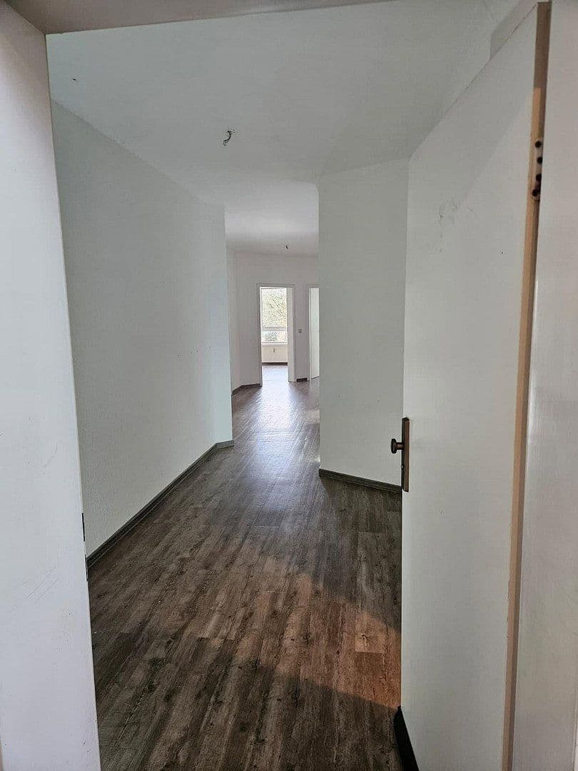 Pronájem bytu 3+1 81 m², Dorfstraße 25, Moisburg, Dolní Sasko Pronájem bytu 3+1 81 m², Dorfstraße 25, Moisburg, Dolní Sasko