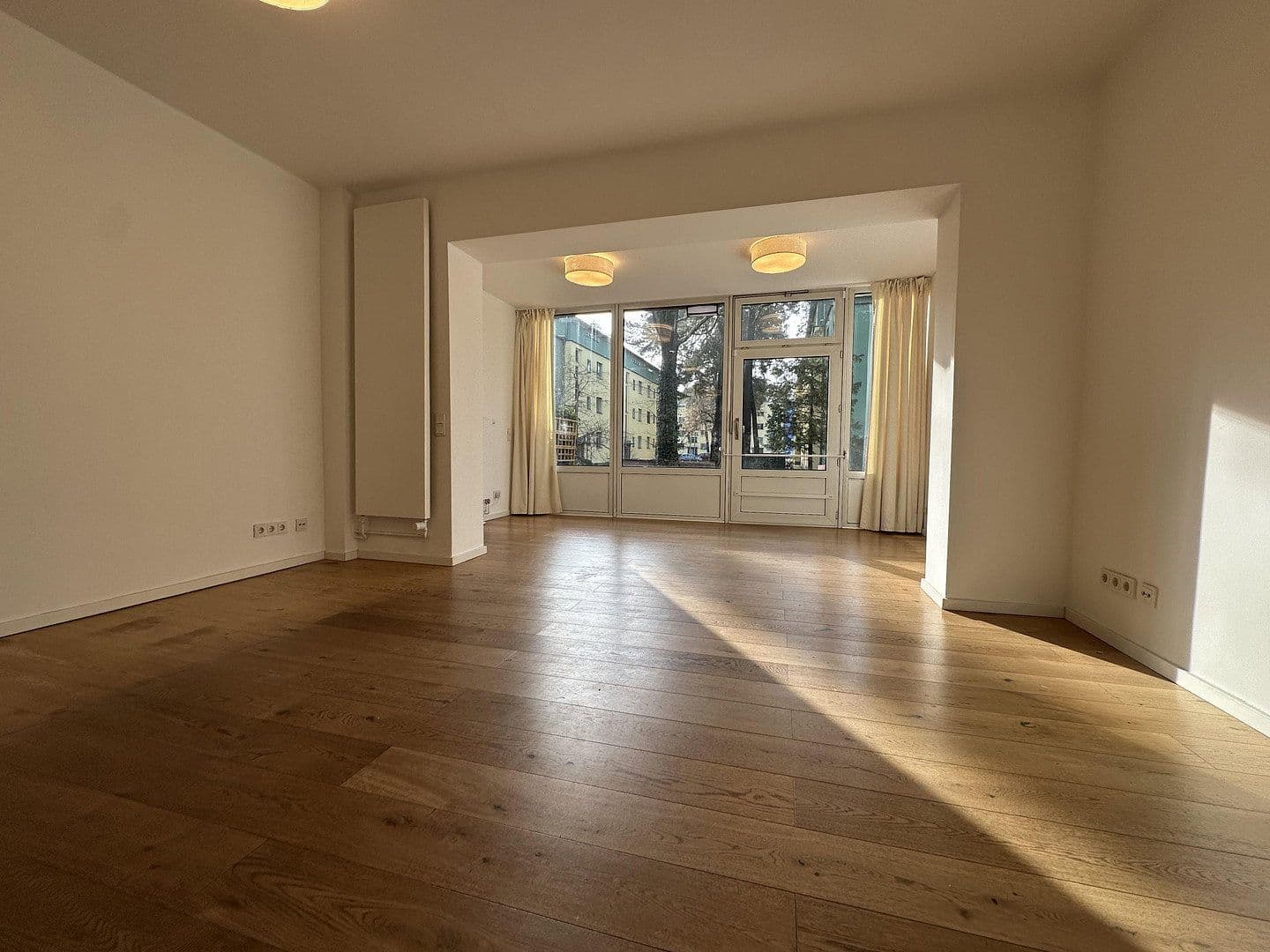Prodej domu 115 m², pozemek 165 m², Berlin, Berlín Prodej domu 115 m², pozemek 165 m², Berlin, Berlín