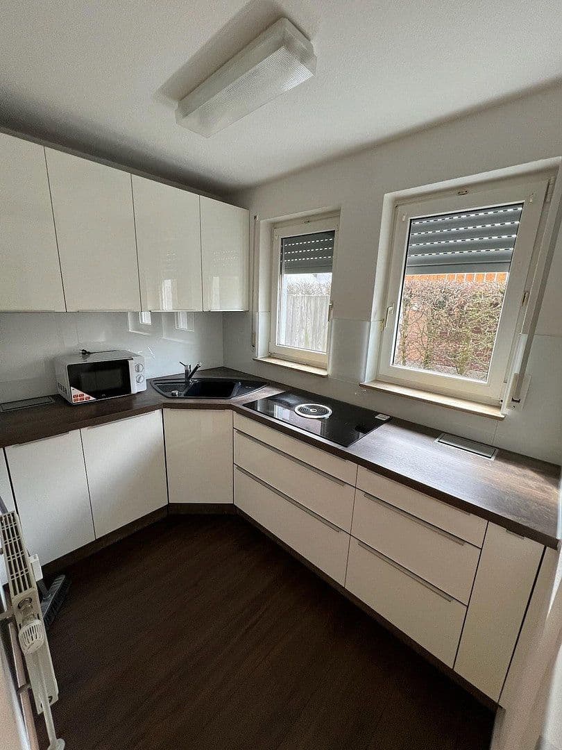 Pronájem bytu 2+1 53 m², Böblingen, Bádensko-Württembersko Pronájem bytu 2+1 53 m², Böblingen, Bádensko-Württembersko