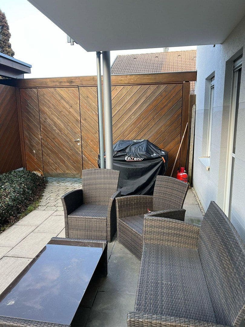 Pronájem bytu 2+1 53 m², Böblingen, Bádensko-Württembersko Pronájem bytu 2+1 53 m², Böblingen, Bádensko-Württembersko