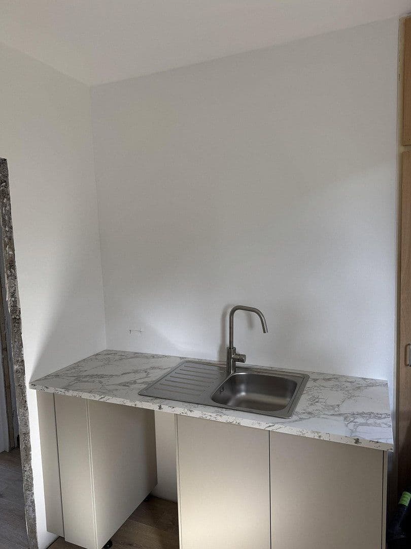 Pronájem bytu 2+1 41 m², Lübeck, Šlesvicko-Holštýnsko Pronájem bytu 2+1 41 m², Lübeck, Šlesvicko-Holštýnsko