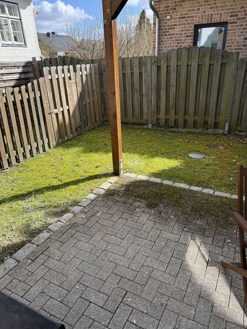 Pronájem bytu 2+1 41 m², Lübeck, Šlesvicko-Holštýnsko Pronájem bytu 2+1 41 m², Lübeck, Šlesvicko-Holštýnsko