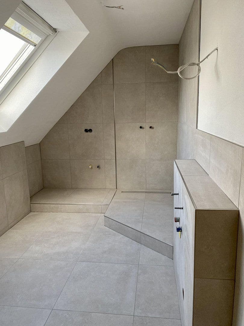 Prodej domu 138 m², pozemek 378 m², Friedhofstraße 24, Nettetal, Severní Porýní-Vestfálsko Prodej domu 138 m², pozemek 378 m², Friedhofstraße 24, Nettetal, Severní Porýní-Vestfálsko