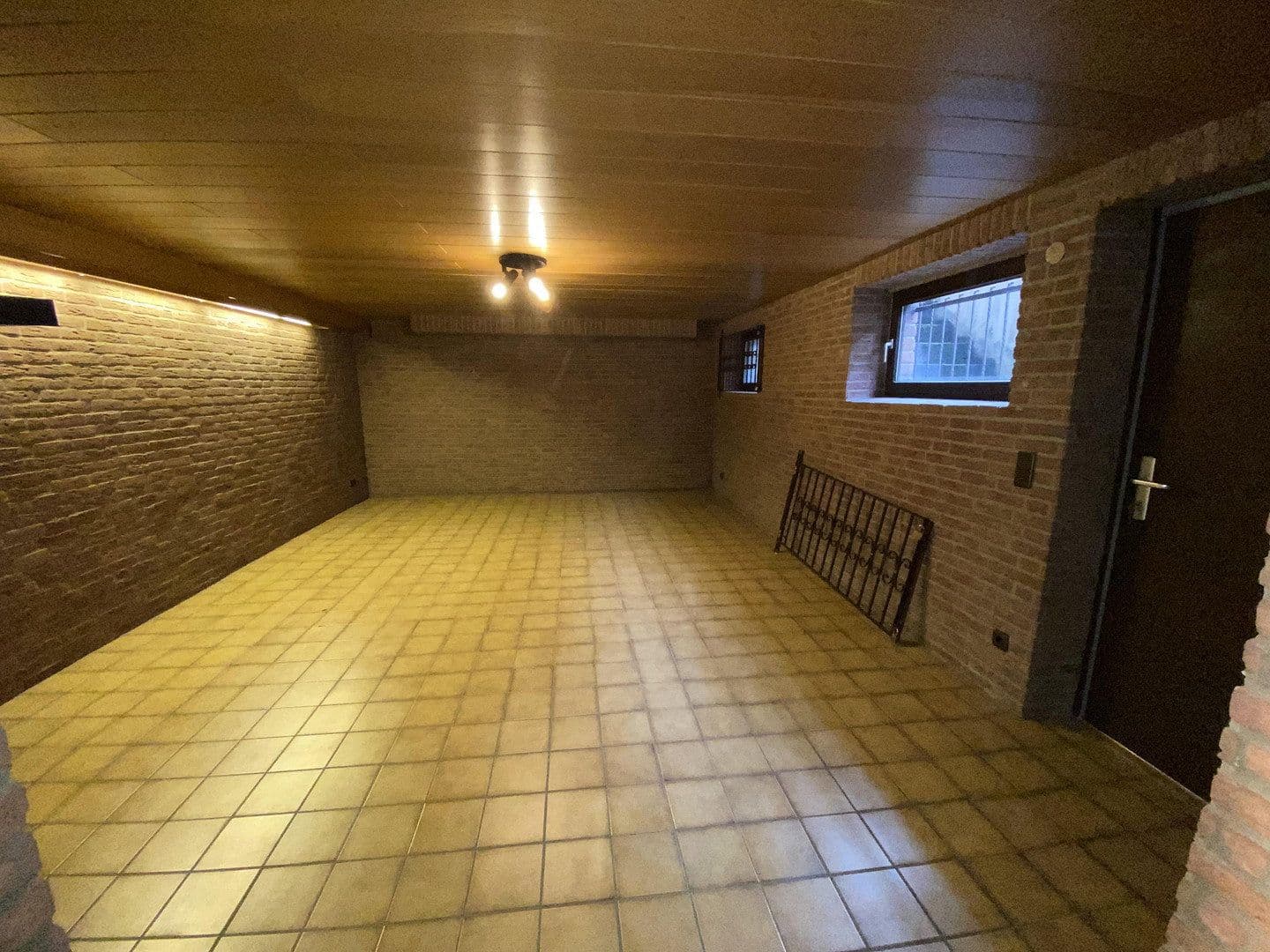 Prodej domu 138 m², pozemek 378 m², Friedhofstraße 24, Nettetal, Severní Porýní-Vestfálsko Prodej domu 138 m², pozemek 378 m², Friedhofstraße 24, Nettetal, Severní Porýní-Vestfálsko