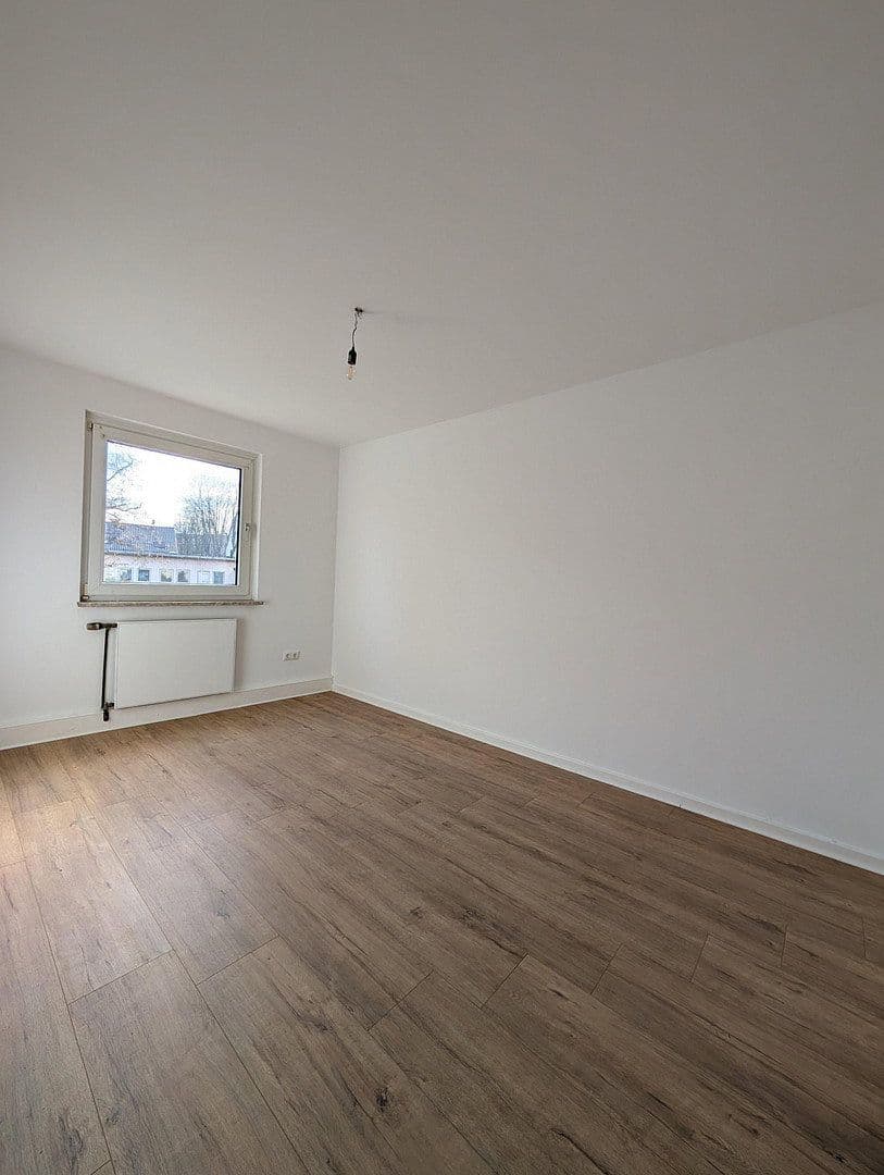 Pronájem bytu 3+1 62 m², Frankfurt, Hessen Pronájem bytu 3+1 62 m², Frankfurt, Hessen