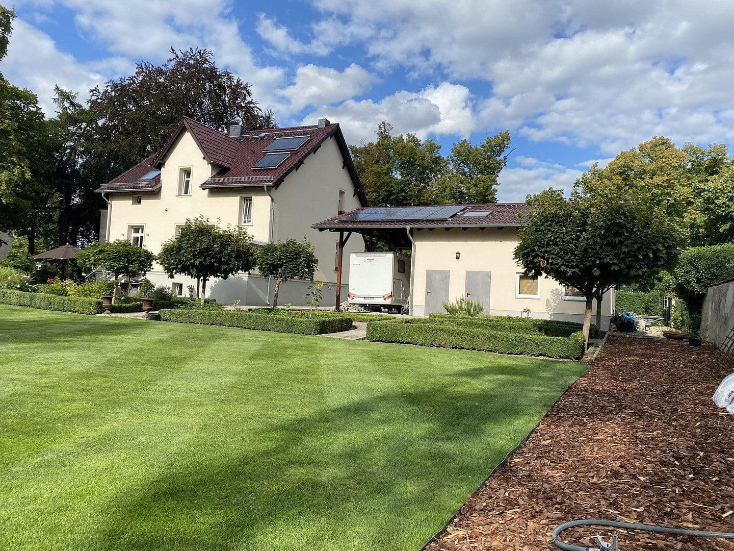 Prodej domu 335 m², pozemek 2.056 m², Berlin, Berlín Prodej domu 335 m², pozemek 2.056 m², Berlin, Berlín