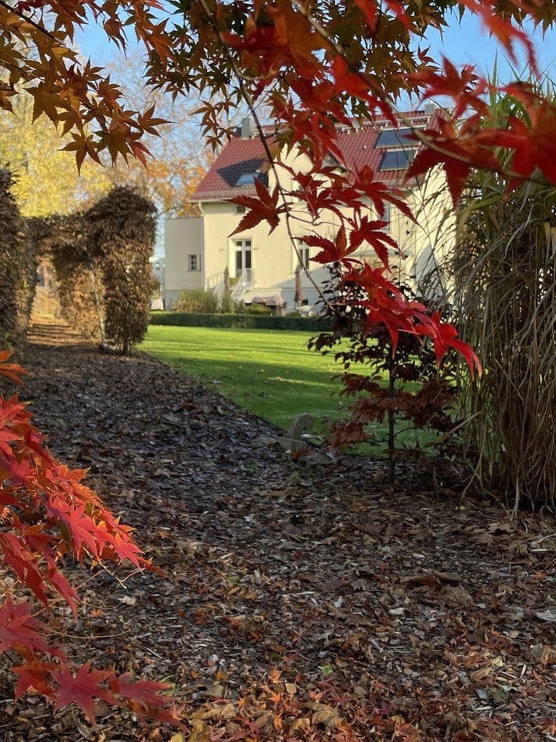 Prodej domu 335 m², pozemek 2.056 m², Berlin, Berlín Prodej domu 335 m², pozemek 2.056 m², Berlin, Berlín