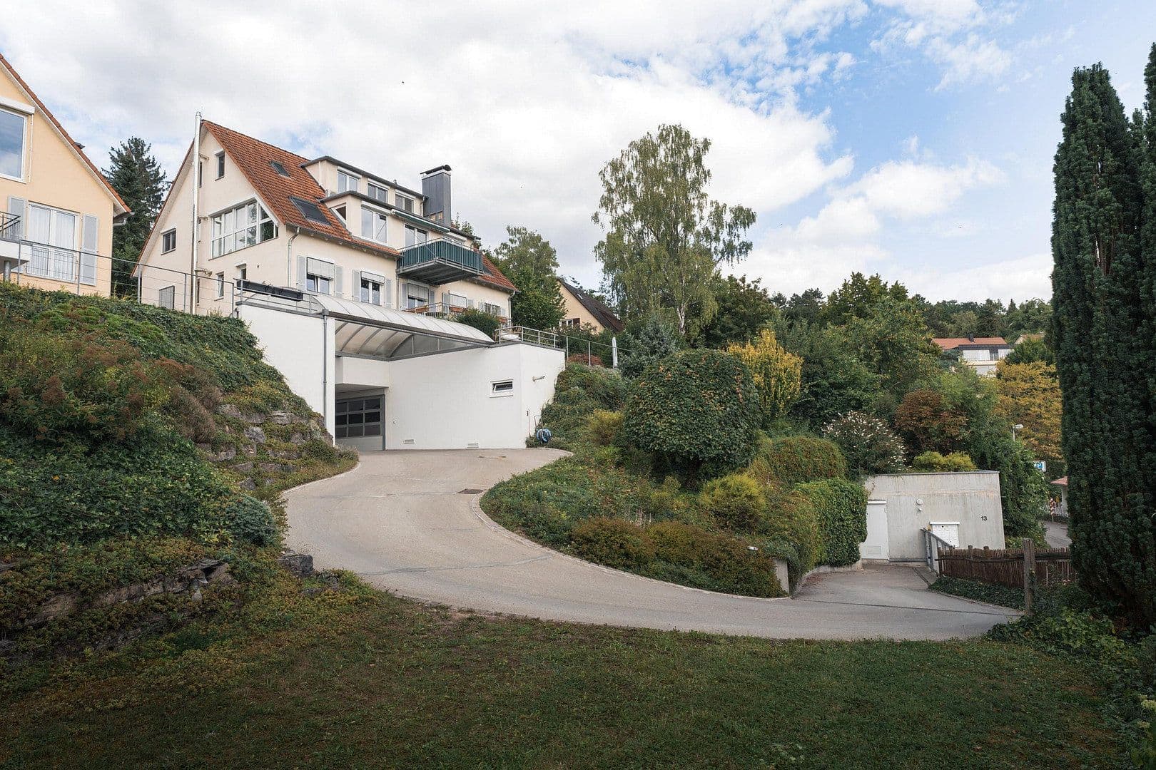 Pronájem bytu 5+kk 149 m², Tübingen, Bádensko-Württembersko Pronájem bytu 5+kk 149 m², Tübingen, Bádensko-Württembersko