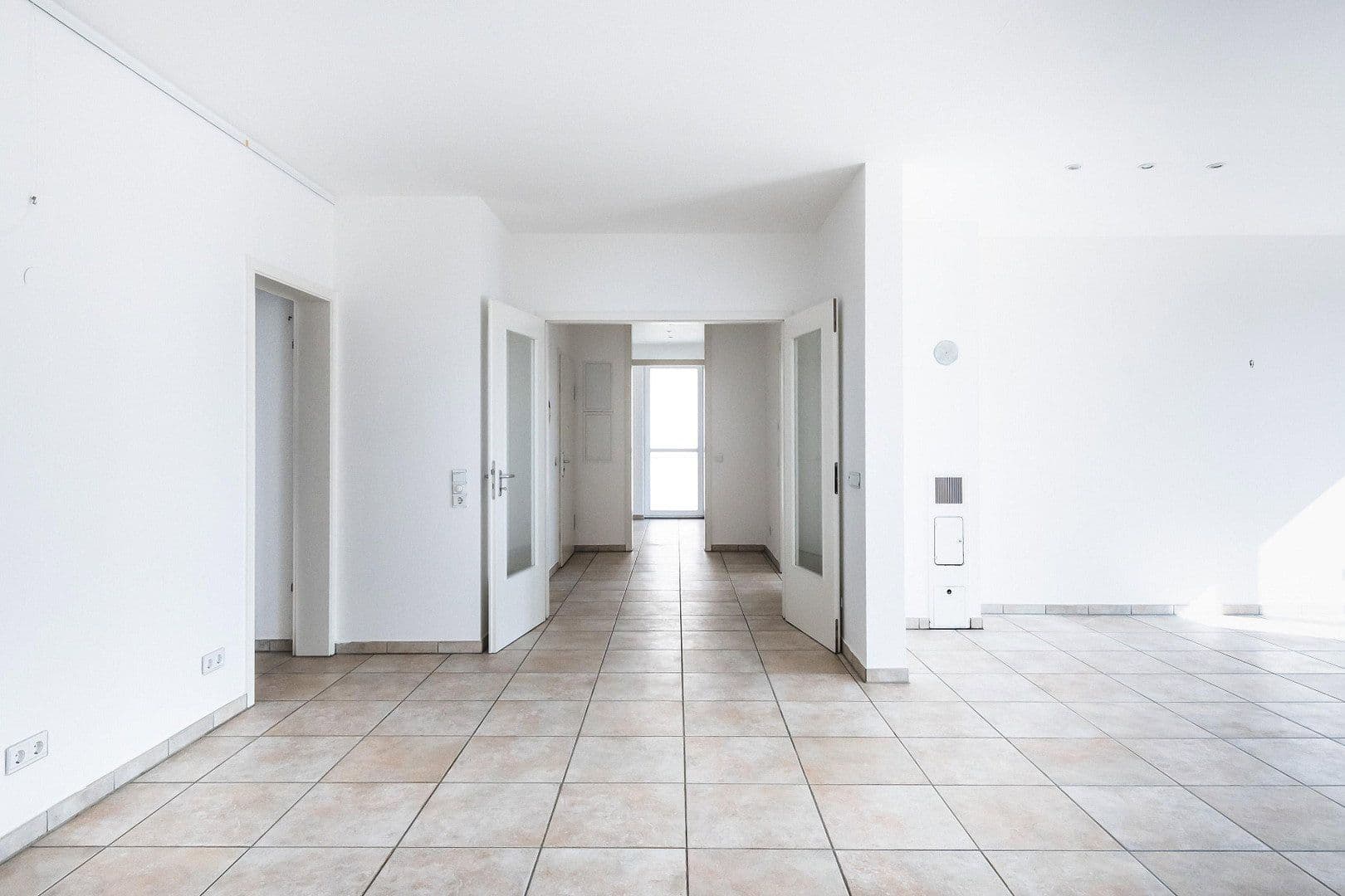 Pronájem bytu 5+kk 149 m², Tübingen, Bádensko-Württembersko Pronájem bytu 5+kk 149 m², Tübingen, Bádensko-Württembersko