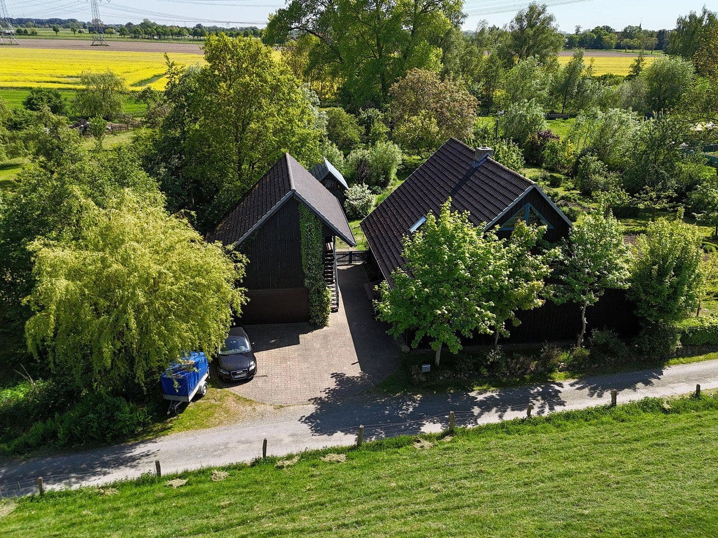 Prodej domu 188 m², pozemek 6.000 m², Bahrenfleth, Šlesvicko-Holštýnsko Prodej domu 188 m², pozemek 6.000 m², Bahrenfleth, Šlesvicko-Holštýnsko