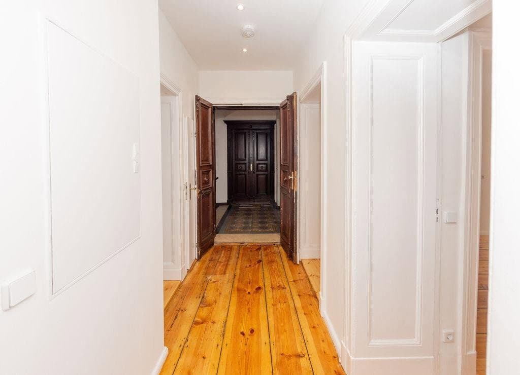 Prodej bytu 2+1 59 m², Fidicinstr. 30, Berlin, Berlín Prodej bytu 2+1 59 m², Fidicinstr. 30, Berlin, Berlín