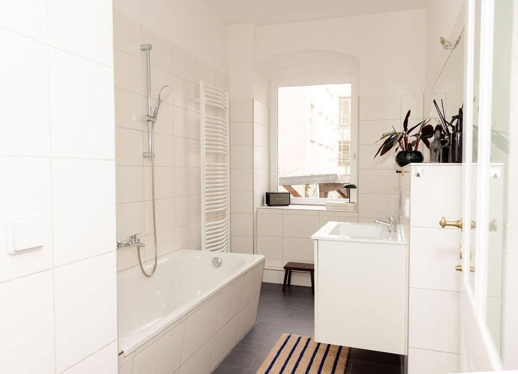 Prodej bytu 2+1 59 m², Fidicinstr. 30, Berlin, Berlín Prodej bytu 2+1 59 m², Fidicinstr. 30, Berlin, Berlín