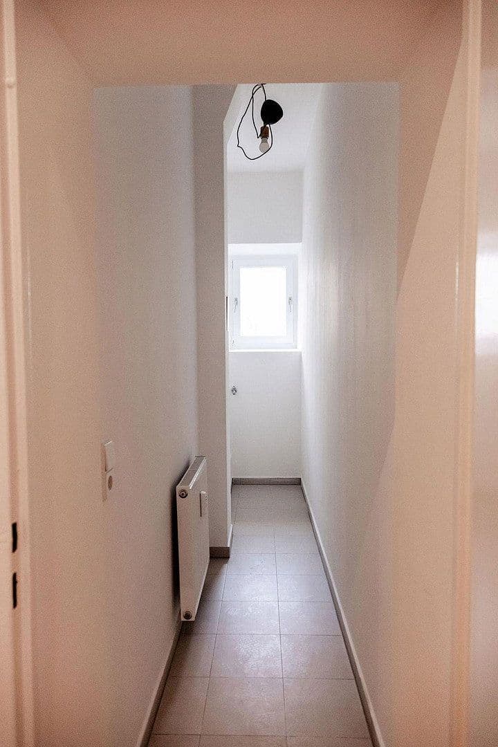 Prodej bytu 2+1 59 m², Fidicinstr. 30, Berlin, Berlín Prodej bytu 2+1 59 m², Fidicinstr. 30, Berlin, Berlín