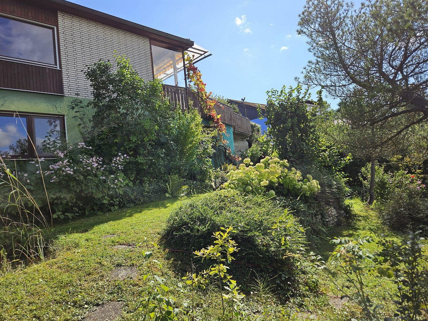 Prodej domu 199 m², pozemek 1.037 m², Diezenthalweg 2, Buggingen, Bádensko-Württembersko Prodej domu 199 m², pozemek 1.037 m², Diezenthalweg 2, Buggingen, Bádensko-Württembersko