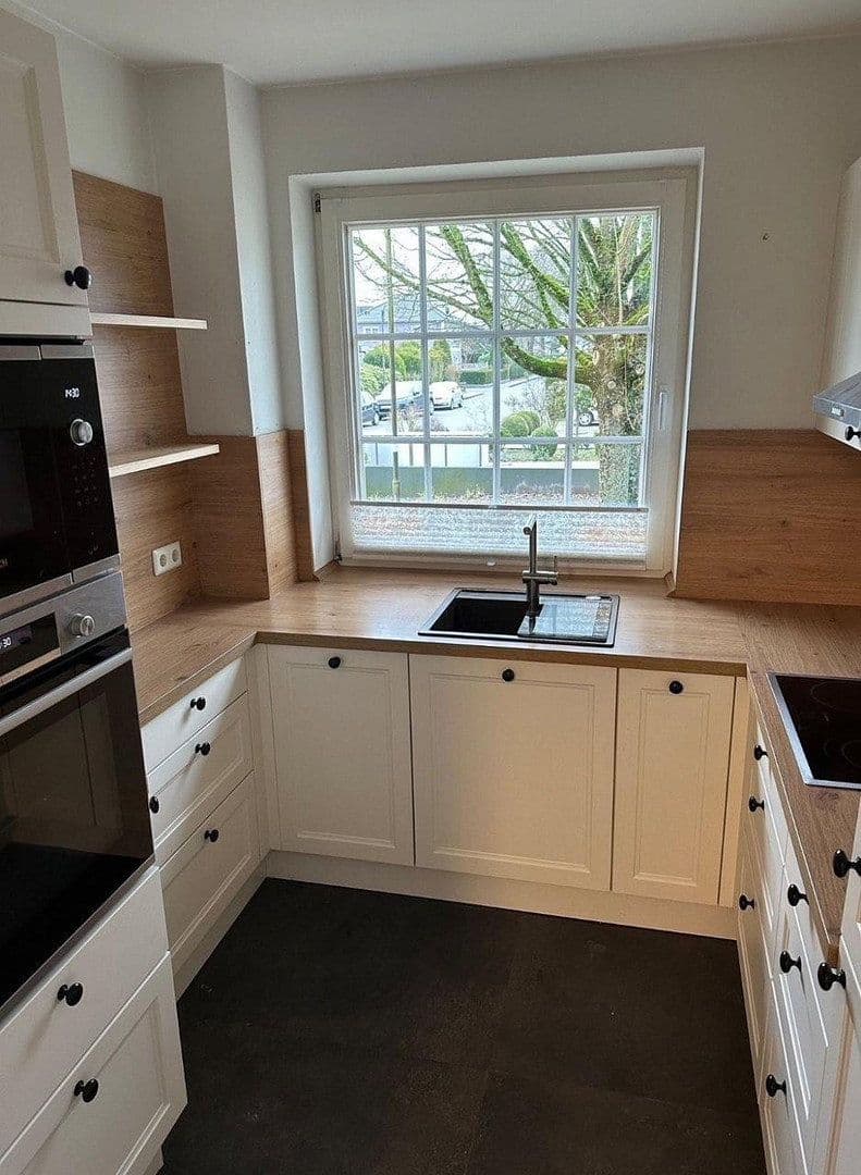 Pronájem bytu 2+1 70 m², Stuhr, Dolní Sasko Pronájem bytu 2+1 70 m², Stuhr, Dolní Sasko