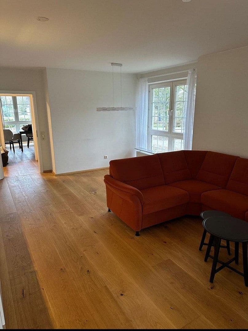 Pronájem bytu 2+1 70 m², Stuhr, Dolní Sasko Pronájem bytu 2+1 70 m², Stuhr, Dolní Sasko