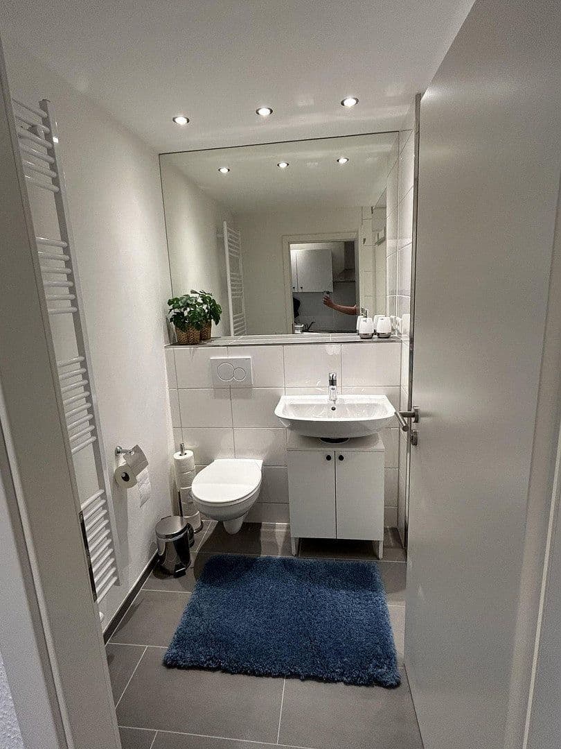 Pronájem bytu 1+1 23 m², Plieninger Straße 100, Stuttgart Möhringen, Bádensko-Württembersko Pronájem bytu 1+1 23 m², Plieninger Straße 100, Stuttgart Möhringen, Bádensko-Württembersko